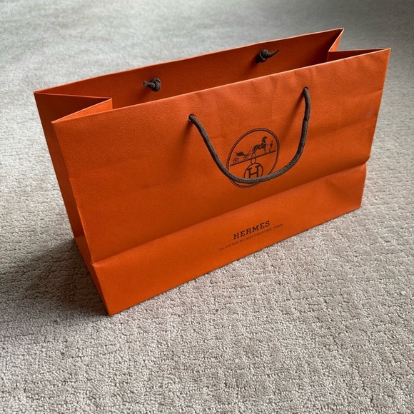 Hermes Shopping Bag - Picture 3 of 7
